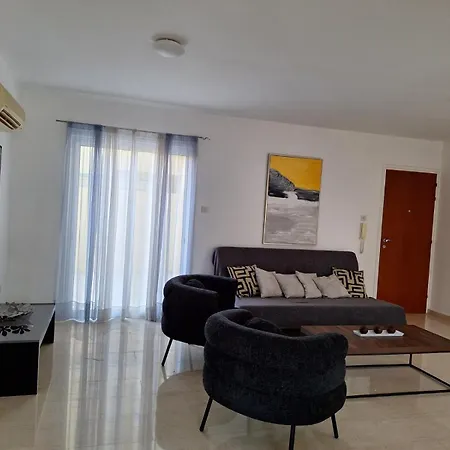 Апартаменти Sunshine, Strovolos - Нікосія