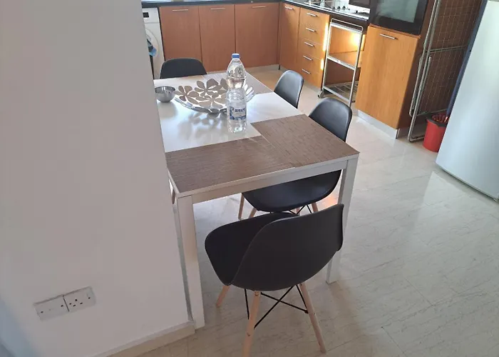 Sunshine, Strovolos - * Nikosia