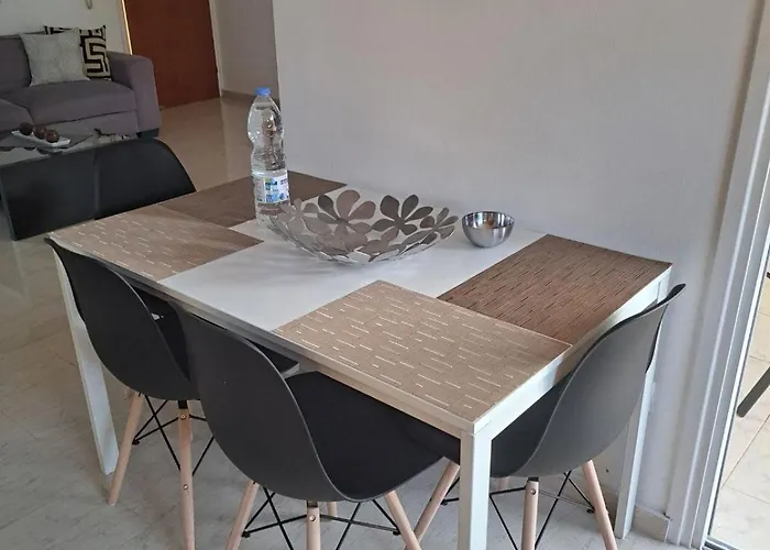 Sunshine, Strovolos - *