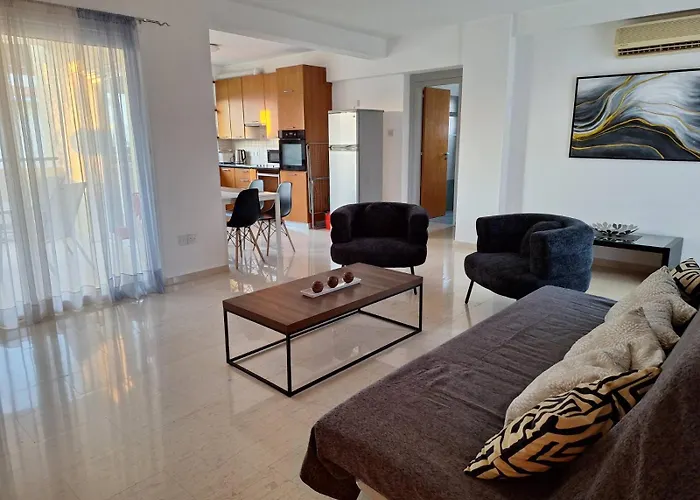 Apartment Sunshine, Strovolos - *