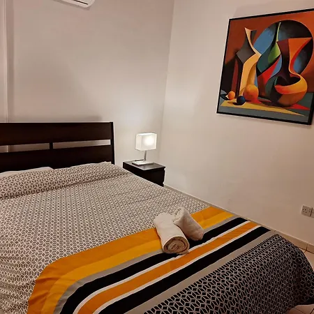 Sunshine, Strovolos - Nicosie